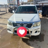 هايلوكس • ٢٠١٥ • مكفول