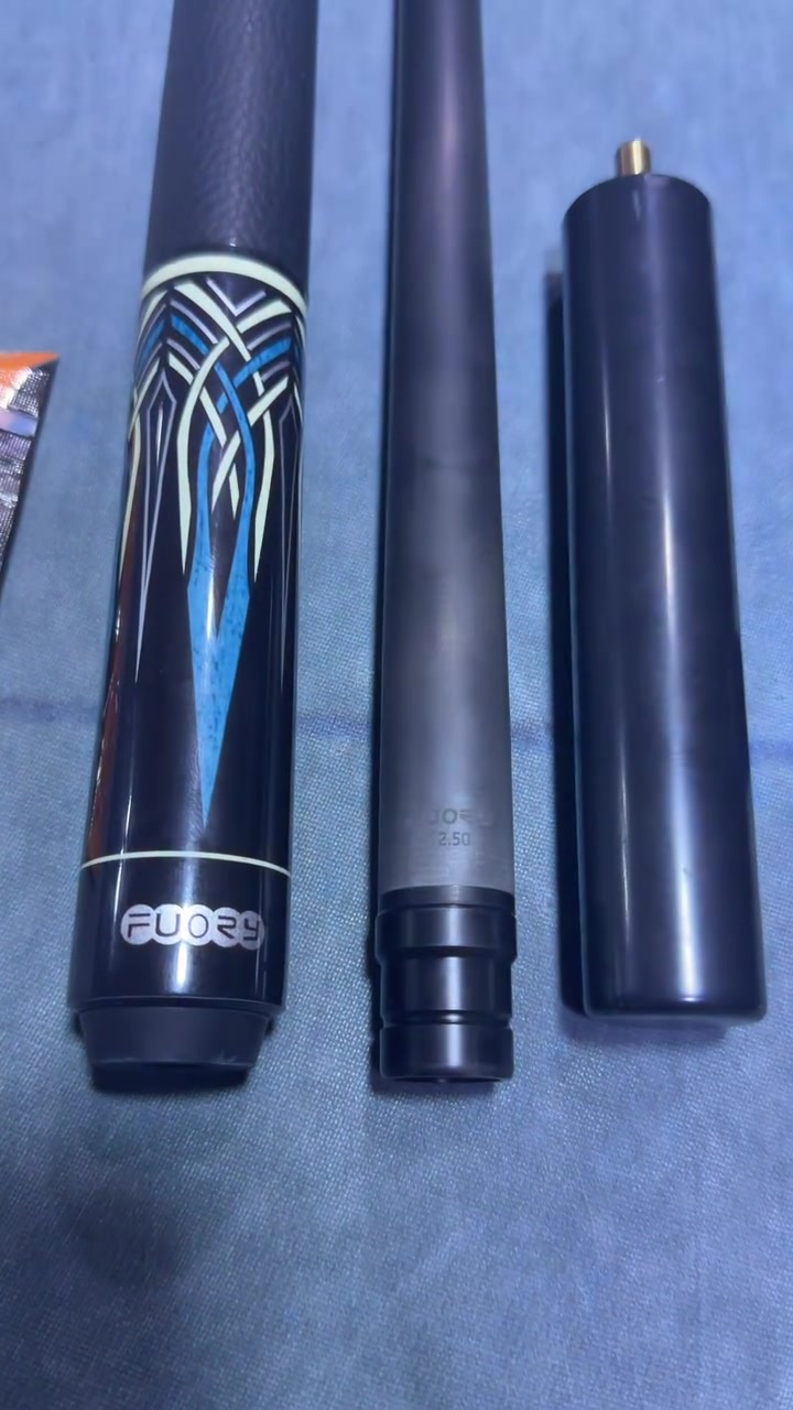 كيوب فيوري كاروبون  اصلي نضافه 100% مع جميع ملحقاته جنطه جوك + تب جام اصلي بعدني ماشاده


**إذا كنت صاحب هذا الإعلان وتريد حذفه لأي سبب، رجاءا أرسل رسالة إلى الدعم الفني**