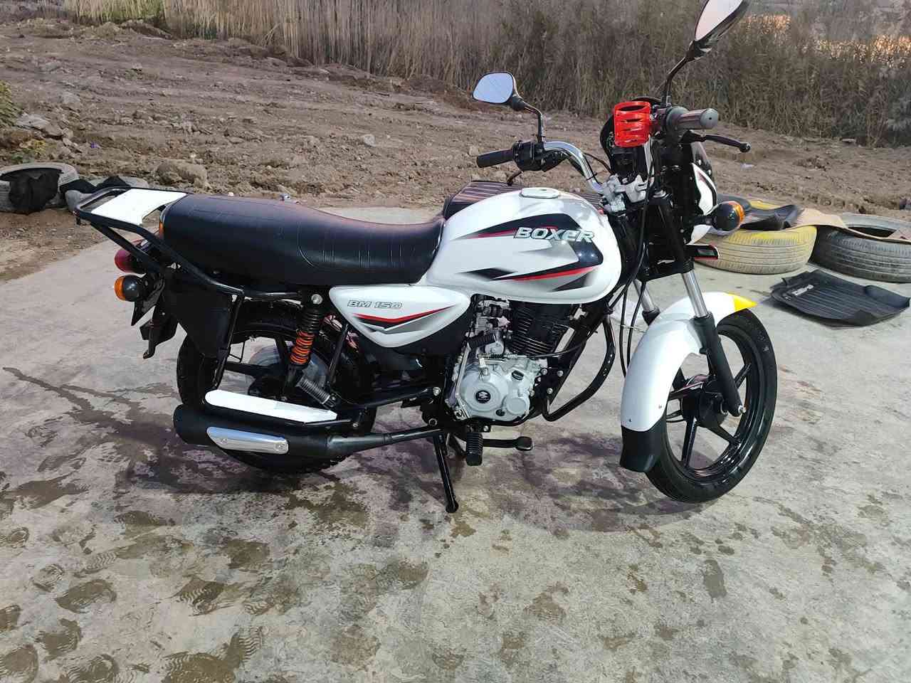 سلام ۈعـْليگمٌ-ٱلسّلٱمّ:ﯙرحـّمَة ٱللـّہ ۈبٌرگـّاتہ
بوكسر 23 للبيع كفاله منن كلشي مامشي شي قليل رقم ديالئ بسمي نكليزي

سعر 2400 بيها مجال قليل كلشش 🤍

مكاني ديالئ خالص هبهب 

رقمي ***********
