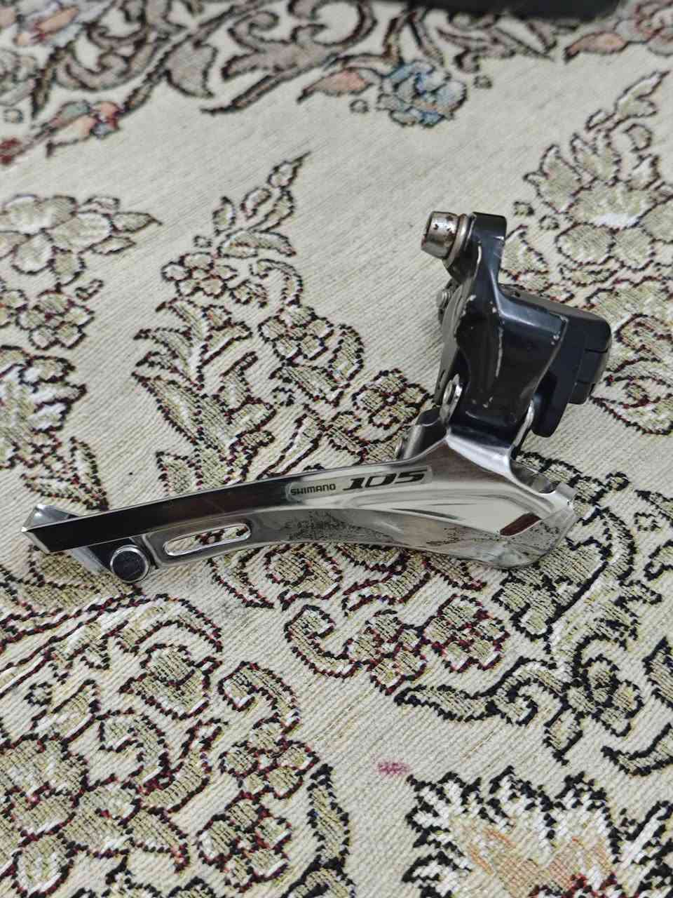 متوفرة
Shimano Ultegra   2*11
Shimano 105   11s
Shimano 105    2s


**إذا كنت صاحب هذا الإعلان وتريد حذفه لأي سبب، رجاءا أرسل رسالة إلى الدعم الفني**