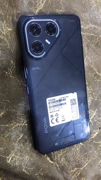 بوفا 7الترا 5جي  مستخدم شي قليل كلو شرط  07777561083