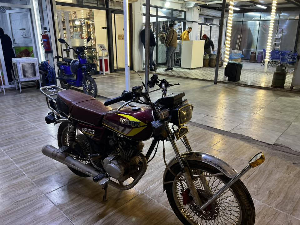 سلام وعليكم دراجه موديل 24ما بيهه اي عيب محرك بي صوت بس كم شفتً   بدون اي عيب وياله عدله كهربايات شغاله بي فقط صوت كم شفت عنوان كركوك عرفه كانتين سعر 450وبيهه مجال للطيبين دراجه خير من الله ما بيهه عيب شراي تعال وتدلل ما يعجبك اعبر المنشور انشالله تلكه ال احسن منهه رقم الهاتف ***********فقطً واتساب 🖤🔥
