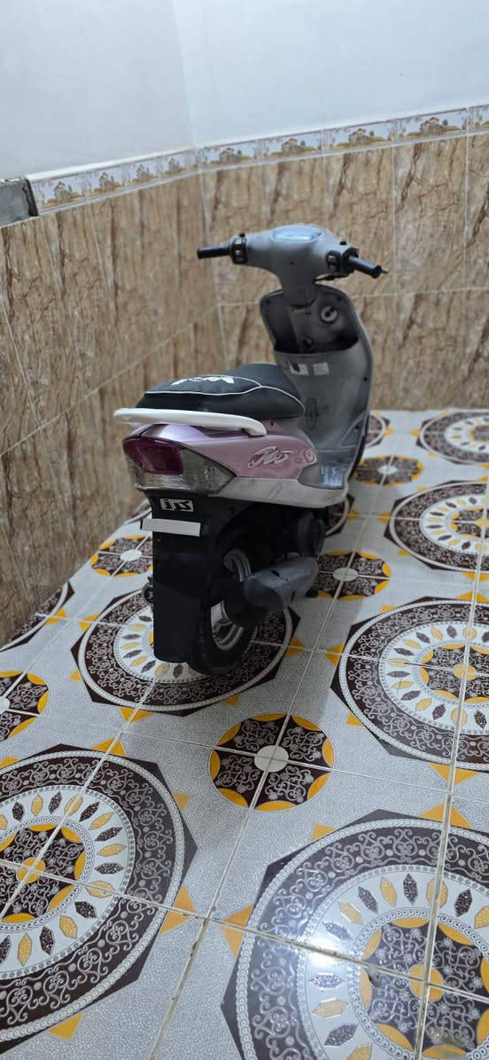 دراجه ماكس منغولي مديل2008 كفاله عامه اهذ رقم صاحب الدراجه ***********
