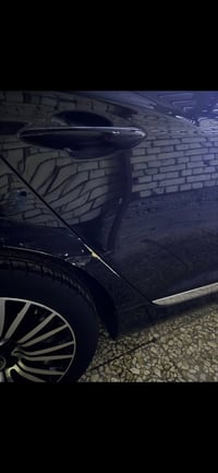 ازيرا 2014 خليجي بدون حادث سياره نظيفه ماشيه ١٤١ الف سياره احلى من الص...