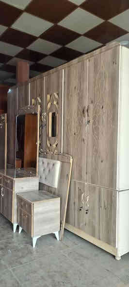 غرفه نوم تركي عمل عراقي مستعمل نضيفه مع كنتور ٢ باب مع معرض فراش ٣ متر نضيف لو وك جلولاء مدخل سيطرت المعسكر هاتف *********** وات ساب متواجد ملاحضه علما نشتري مستعمل ونراوس كل شيء خناقين
