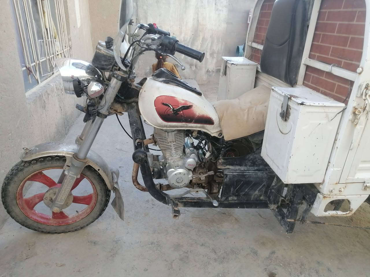 الستوتة 
للبيع موديل 18
سعر 800وبيهة 
مجال مكاني سامراء 
***********
