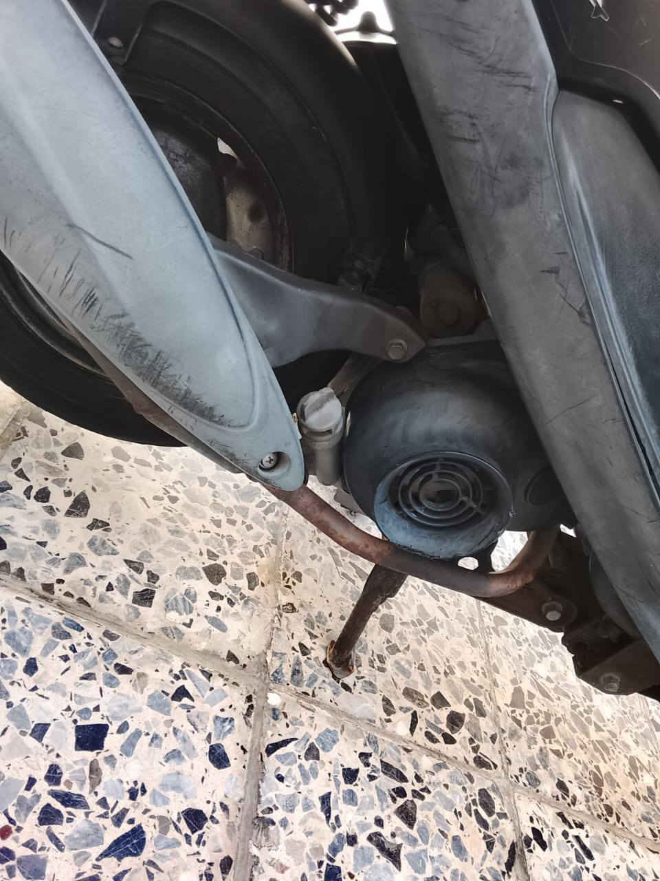 سلام عليكم ماكس عدله مكينه بلاديه الدراجه كلشي بلادي مصارله هواي من نازله دراجه رمبه سلف هندر كهربائيات كلها شغاله دراجه اينقص مابيه السعر خاص مكاني بغداد شهداء البياع هاذه رقمي *********** اتصل وتدلل 🧿🧿
