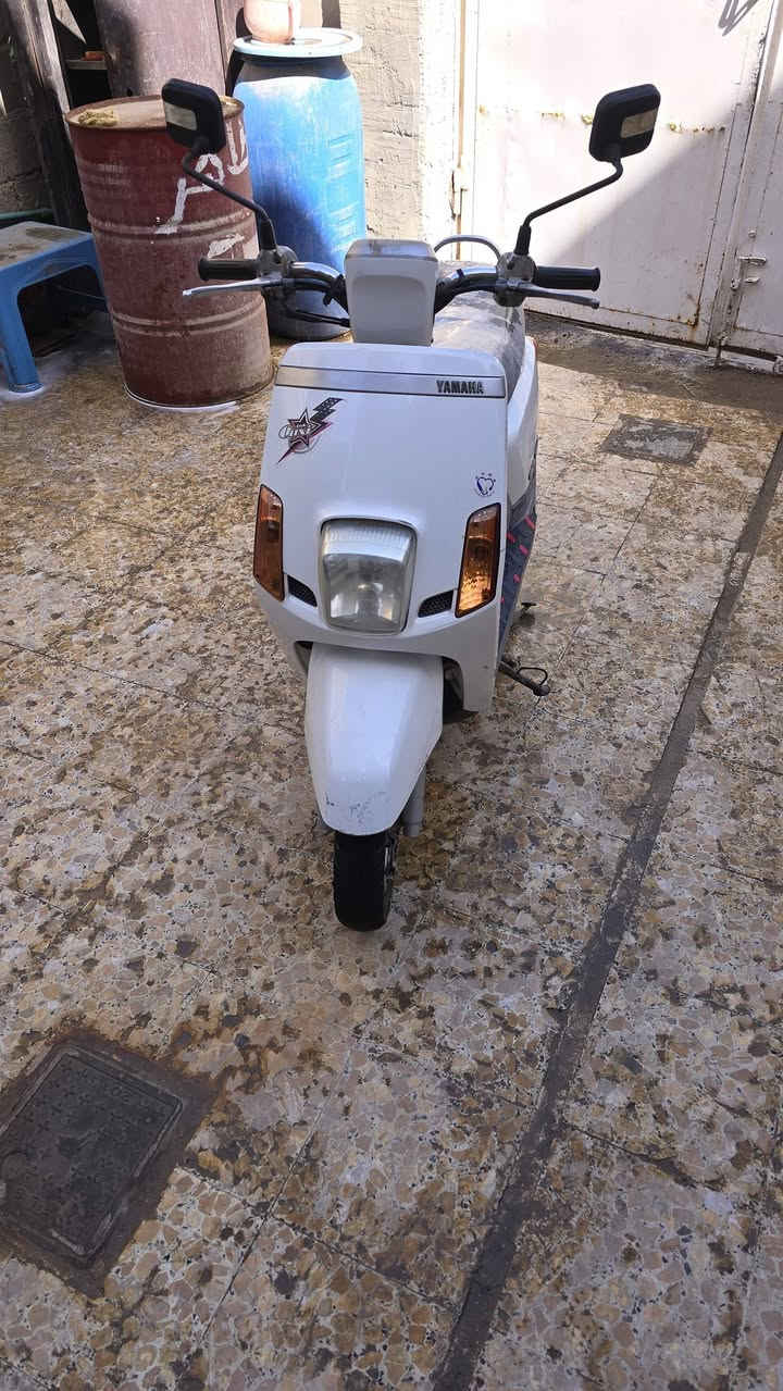 السلام عليكم دراجه بوليس 2014 مال معرض صارله شهر دراجه جديد بعده كفاله عامه وين تريد افحص  كفر اصلي ختم واحد ويه المكينه كله بلاديه مابيه برغي تجاري سعر مليون ١٠٠ وبيه مجال عنوان مسيب تصال. ***********
