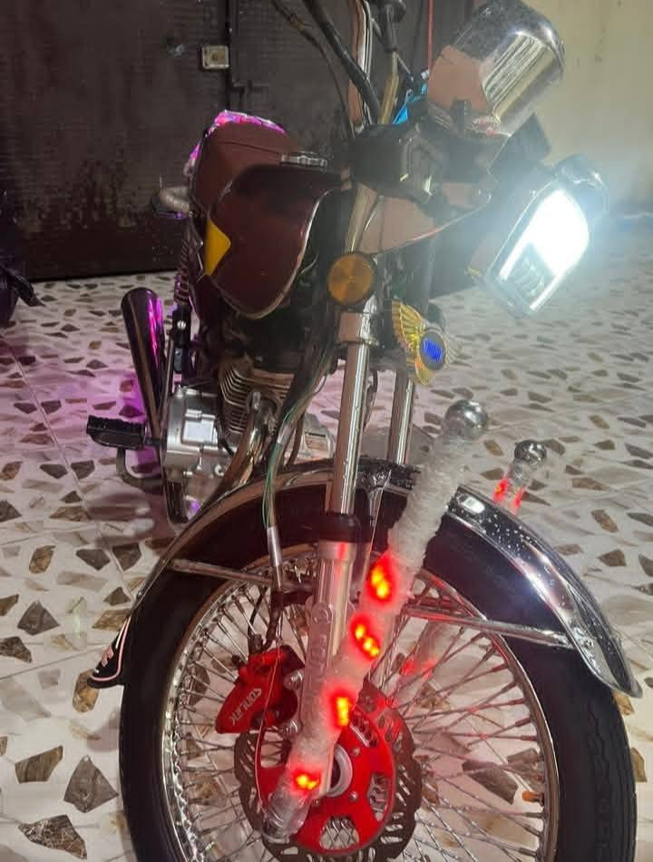 سلام عليكم دراجه البيع تاكر موديل 24 شكل25
كفاله برغي مامفتوح بيه  سعر 700 وبيه مجال مكاني بعقوبه السيطره شماليه رقمي ***********
