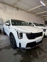 سورنتو 2025  بانوراما ويل20 داتا شو  كفالة من الصبغ ولبارد بيهة رصعتين...