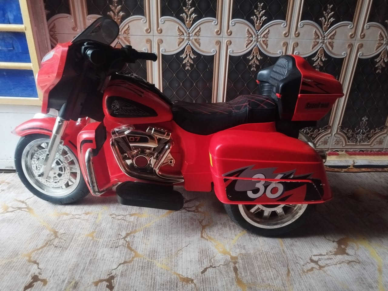 السلام عليكم دراجة شحن بطارية فول وشاحنة وسويج وتشتغل بلوتوث واغاني اطفال وكاملة  السعر 70


**إذا كنت صاحب هذا الإعلان وتريد حذفه لأي سبب، رجاءا أرسل رسالة إلى الدعم الفني**