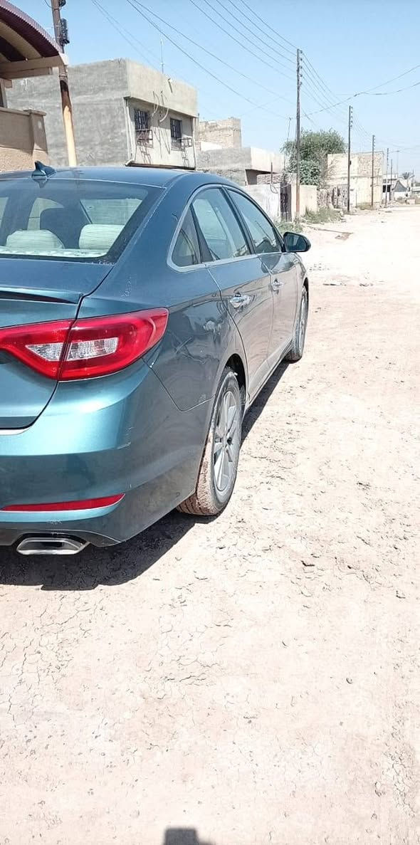 سوناتا موديل 17 وارد امريكي رقم اربيل باسمي السيارة ضررها من أمريكا تبديل باب خلف السايق وانضربت عندي جاملق امامي جهة السايق معدل ومصبوغ بدون دواخل وربع البنيد مصبوغه وباب السائق مرشوش كلير يعني اربع قطع صبغ نص فول السعر 105$ وبيهة مجال بسيط جدا العنوان بغداد الاتصال *********** بي وتساب
