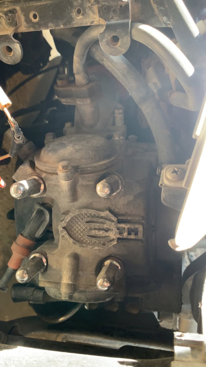 سكنس فحل كابريتر عكس مكينه جبيره تشك الكاع كور رياضي TM وبيها غراض كلش هواي لدراجه نكره بكل وقت و مناقصها شي سعرها قفل 850 سبب لبيع ممحتاجها *********** ماعندي واتساب موجود ع لخط مكاني بغداد
