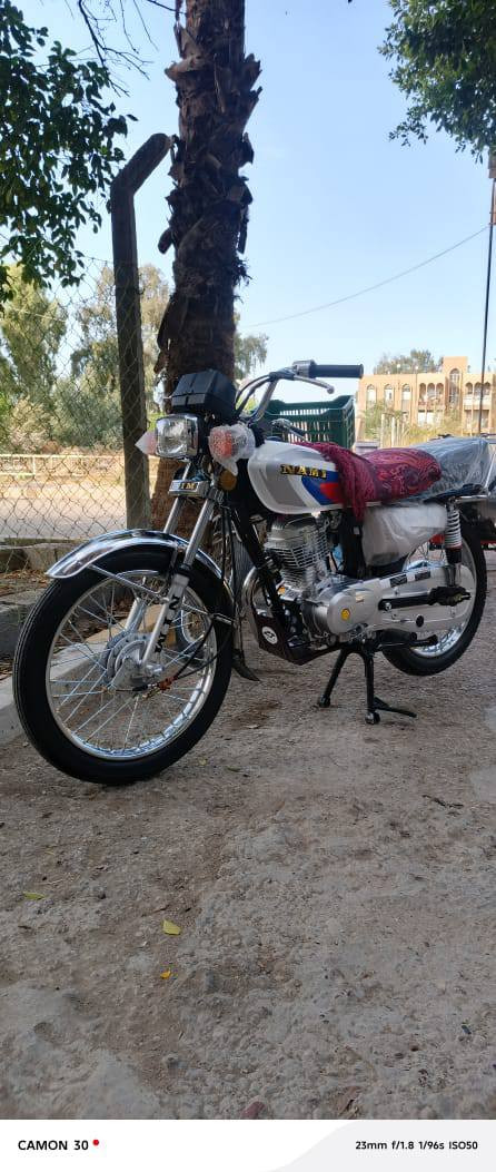 السلام عليكم ورحمه الله وبركاته
. نامه امتياز باب اول شبة أصلي 
. دراجه جديده شوفت عينك 
. موديل 2026 صارله 20 يوم 
. من طالعه من الحله معرض 
. السلامي دراجه جديده بعده 
. مماشيه تجي ونشوف بعينك 
. سعرها 775 وبيه مجال بسيط 
 . الرقم أثير؟ ***********
