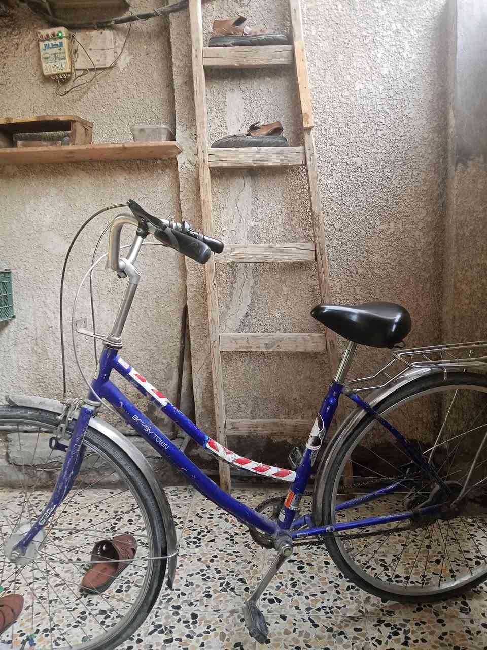 السلام عليكم هاذا البايسكل للبيع السعر 45اوبي مجال   العنوان بغداد الشعلة *********** هاذا الرقم بي فقط واتساب
