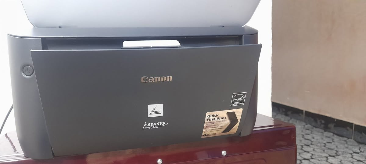 طابعة كانون ٦٠٢٠ استخدام قليل جدا بحيث الكاترج مامبدل للبيع


**إذا كنت صاحب هذا الإعلان وتريد حذفه لأي سبب، رجاءا أرسل رسالة إلى الدعم الفني**