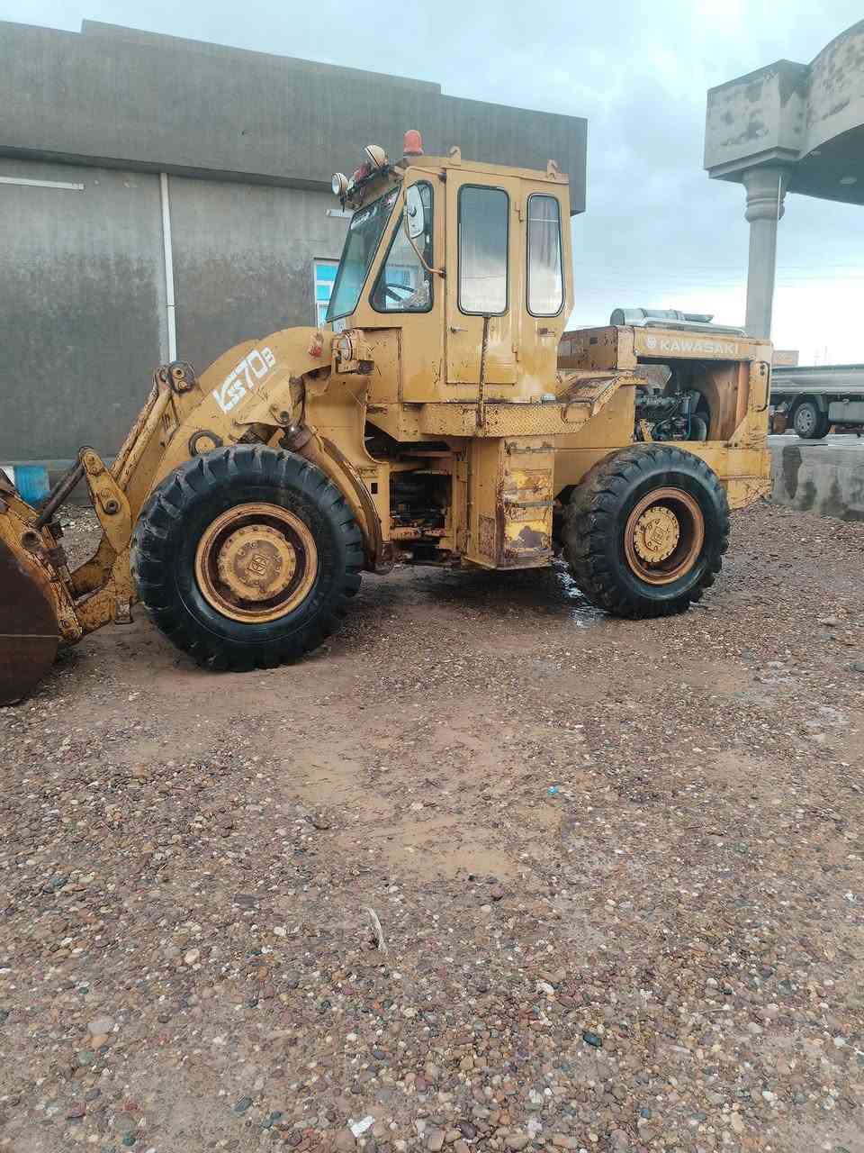 شفل كاوسكي 70 موديل 86 للبيع 
***********
