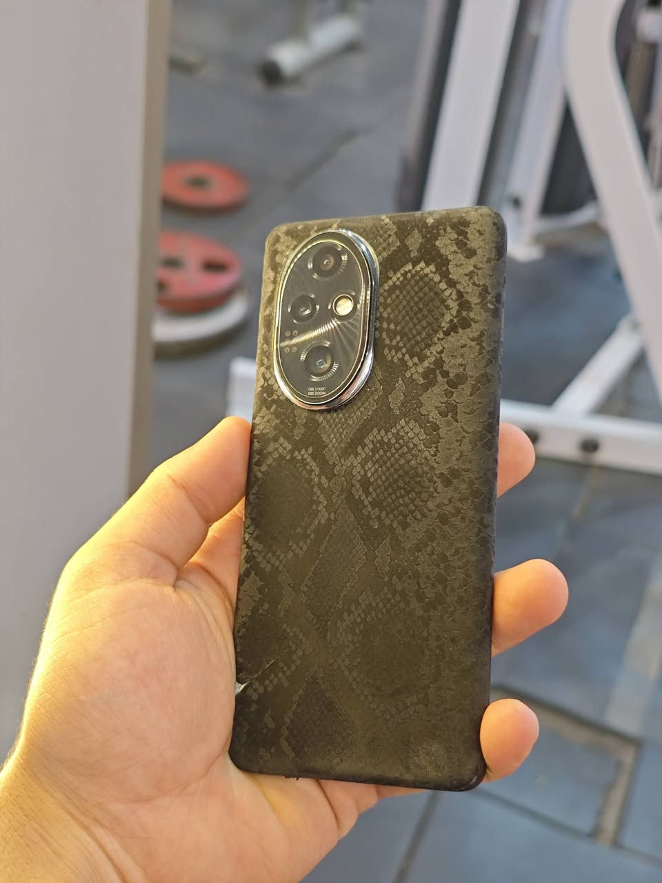 للبيع او مراوس شعندك نزلي
Honor 200 pro  
ذاكره 512  رام 12
 معالج sn 8s gen 3
 ببجي 120 fps 
الجهاز فقط مفطور ظهر  🛑
الجهاز بدون ملحقات 
دبل شريحة ا Android 14
عنواني بغداد مدينة الصدر 
توصيل متوفر فقط باعتماد 🛑


**إذا كنت صاحب هذا الإعلان وتريد حذفه لأي سبب، رجاءا أرسل رسالة إلى الدعم الفني**