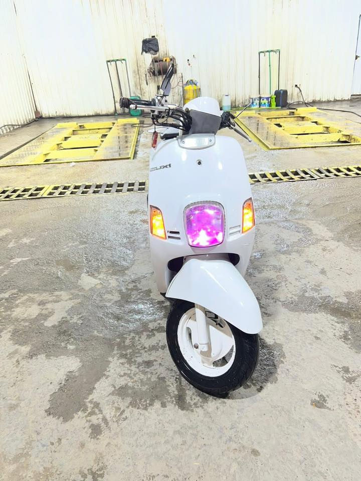 دراجه ماكس بوليس
كهربيات +عالي ناصي 

نكره سلف بكل وقت 

دراجه حيل نضيفه ما متعوبه مال بيت 

كامله مكمله دراجه بلاديه وحلوه 

السعر 700

عنوان بغداد

اي استفسار ***********
