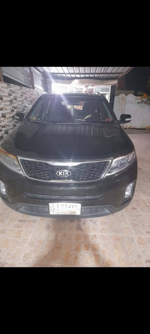 السلام عليكم كيا سورنتو  موديل 2015

     وارد أمريكي رقم ديالى تحويل مباشر ثاني يوم

بدون ظرر

  مكينه. 4 سلندر 2400 دوش 
  تحكم سترين 
قطعتين تبريد   5 راكب 
  
 عنوان سياره ديالى الخالص 
السعر ١٤٠
مكلف بالنشر 
رقم صاحب السيارة 

***********
