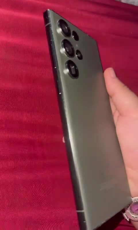 تليفون للبيع الترا س 23 
مبدل شاشه اصليه عيبه كامراته واكفه فقط السعر 350


**إذا كنت صاحب هذا الإعلان وتريد حذفه لأي سبب، رجاءا أرسل رسالة إلى الدعم الفني**