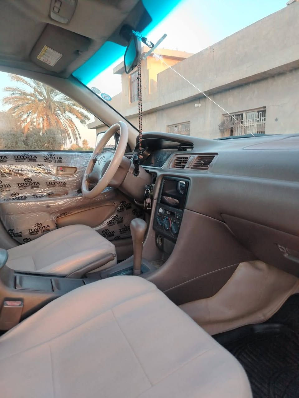 اسلام عليكم للبيع  كامري 2001 خليجي رقم سليمانه
باسمي كير مكينه تخم تاير حداديه امامي خلفي جديد
تدفئة تبريد شغال سياره مصبوغه صبغ عام بدون اي ضربه صور قديمه عندي مكفوله من اي ضربه سياره جاهزه مال جناي سعر المطلوب 80 وبيهة مجال 
مكان سياره انبار فلوجه صقلاويه للتواصل
 ‏‪0786 501 9592‬‏
***********
