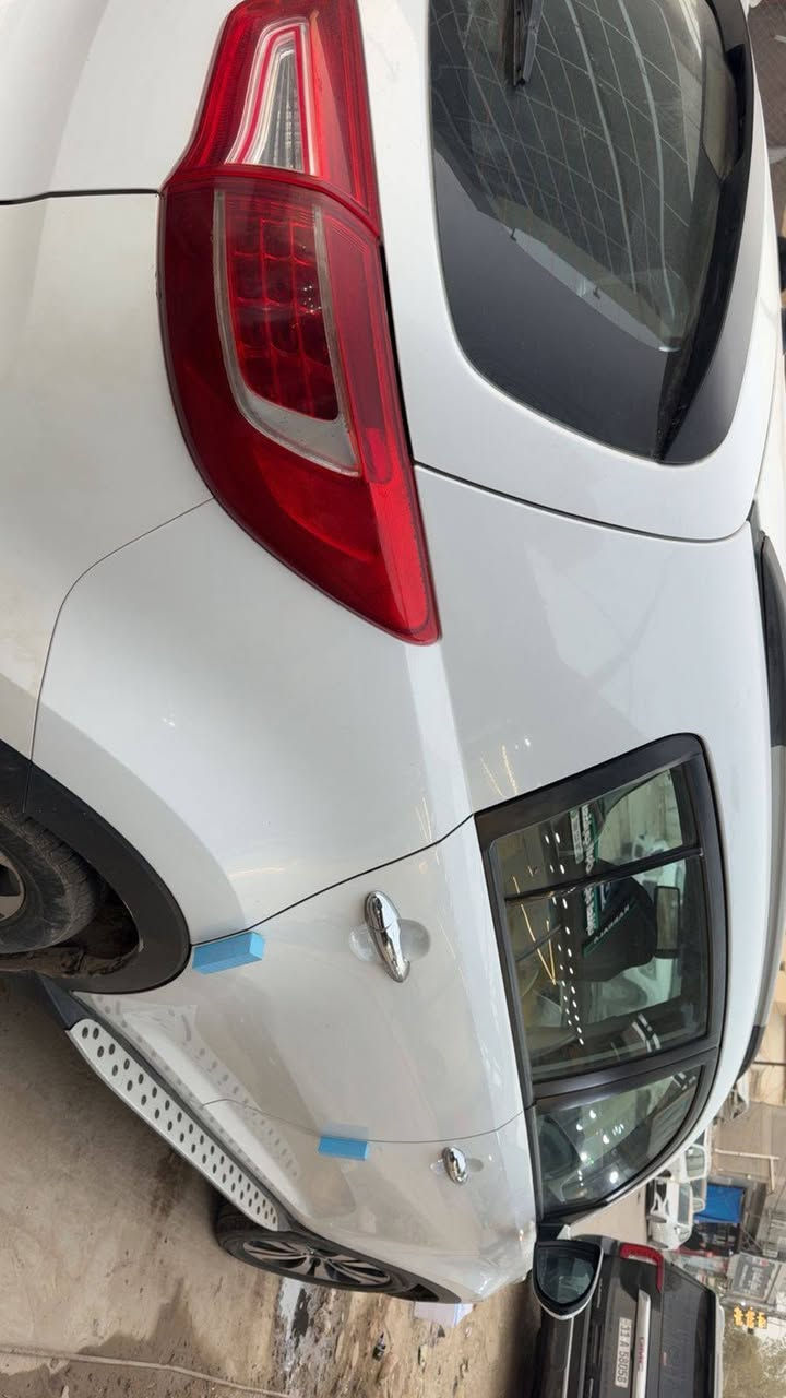 السلام عليكم
سبورتج 2011 خليجي
بيه شبر بحوملغ الصدر والباقي سياره كفاله عامه 
المواصفات:
تحكم ستيرن 
مثبت سرعة
رقم اربيل 
السيارة بأسمنه
كشنات جلد
جكمچمة تبريد 
تخم تايرات جديد
تبريد والتدفئة شغال
كاميرا خلفية 
المعرفة السعر اتصل
للاستفسار ***********
