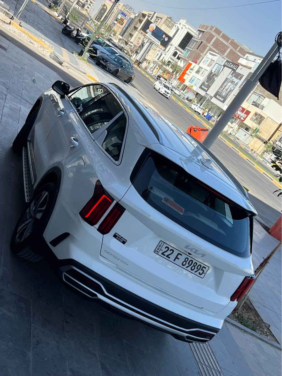 سلام عليكم 
كيا سورنتو 2023 خليجي 6 سلندر اربيل تريد تحويل تريد وكاله بسم شركه سياره فووول مواصفات عده بنراما كشنات جلد تبريد وتدفئه 4 كامرات دوس بلاديه جنطه كهرباء سياره مفوله كلش كفاله عامه عده اربع اصابع بارد بداير سياره جديده كلش شرط سبير ما نازل عنوان سياره البصره الطويسه *********** سعر 275 البصرة, العراق
