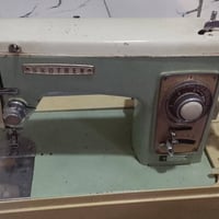 برذر • مكينة خياطة • للبيع