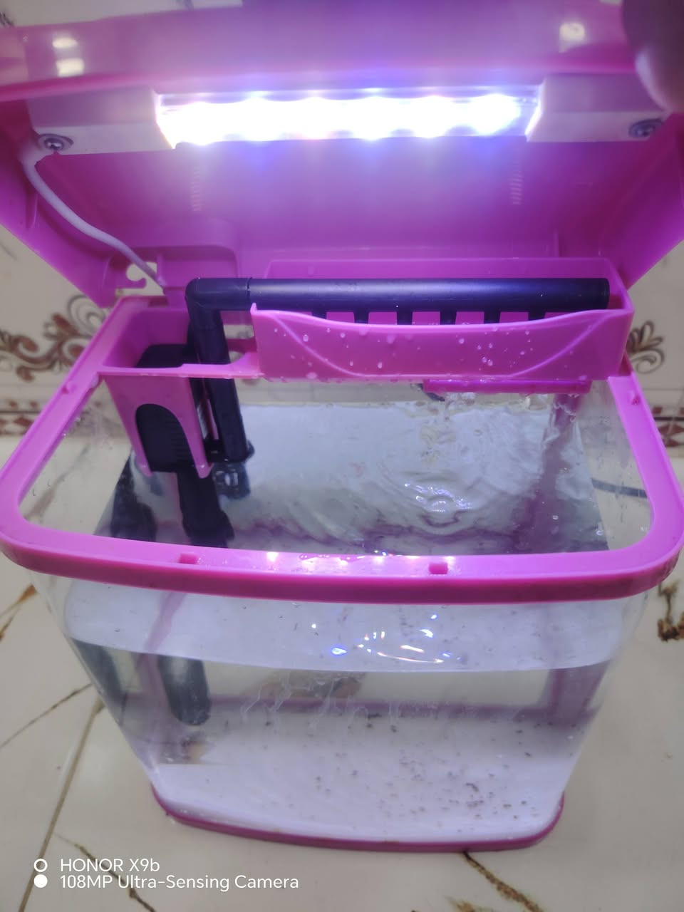 حوض اسمك كهربائي قياسات موجود بالفيديو باله تريد تفضل موجود توصيل كل العراق


**إذا كنت صاحب هذا الإعلان وتريد حذفه لأي سبب، رجاءا أرسل رسالة إلى الدعم الفني**