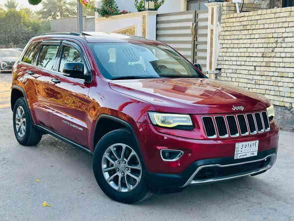 السلام عليكم 
جيب 2014 خليجي 
السيارة بيها باب مبدل اصلي نفس اللون فقط
مواصفات:-
فتحة 
داخل جلد بيجي
كامرة + حساس خلفي
كراسي ثنين كهرباء 
دفع رباعي 4*4 
مري كهرباء 
لايت ليد امامي 
لايت فول زينون 
ماوس 
اشارة مري 
السيارة نظيفة جداً ما بيها اي نقص 
السعر 215 وبيها مجال جداً بسيط 

*********** بغداد
