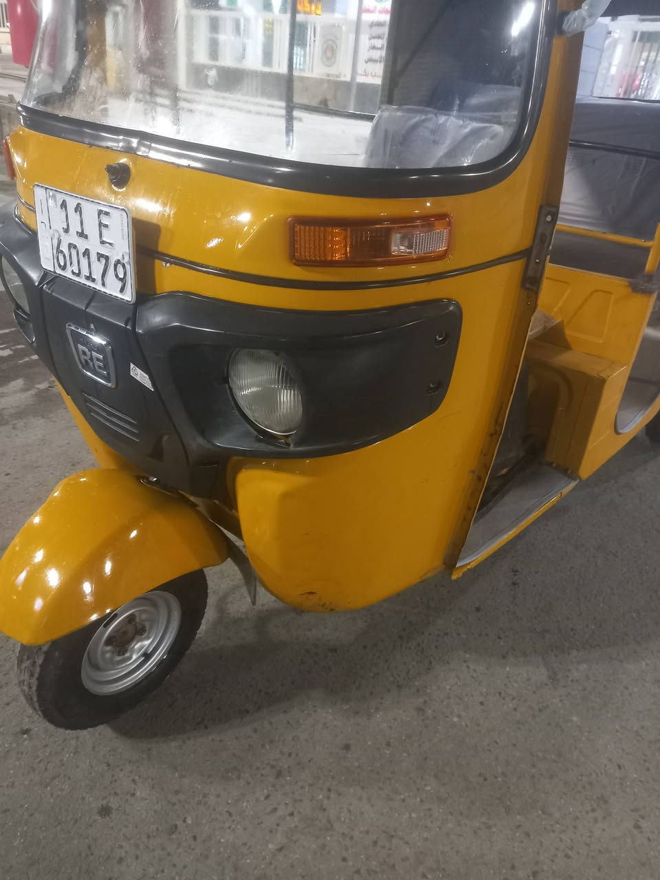 ١٩ شهر ١١ رقم وسنويه انكليزي بسمي
مكينه مال ٢١ جديده مكفوله تنقيص تبخير 
لاضربه ولاصبغ بس دوس مرشوشات 
***********
مكان بغداد مدينه الصدر
