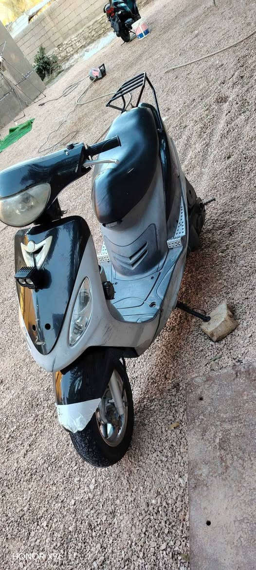 السلام عليكم دراجه ماكس رامبا للبيع اللي ما يعرف بسعرهن دا يراسلني السعر خاص***********
