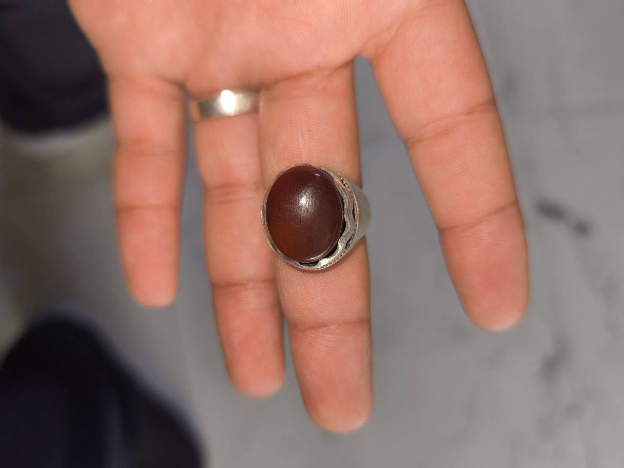 عقيق يماني قديم وزين ثقيل وعباس اباد وياقوت 
الاستفسار على وتساب ***********
