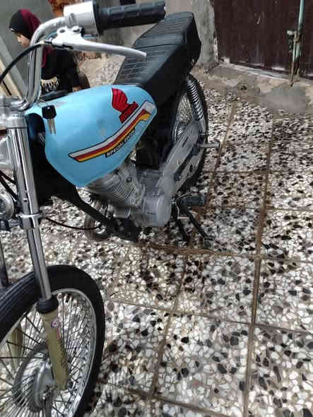 السلام عليكم دراجه لبيع موديل 2016 اصولي اصولي لاستفسار عل رقم *********** ما تواجد فيس
