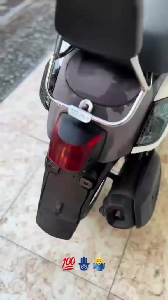 سلام عليكم دراجه بوليس مسطره لبيع او مراوس بفله دراجه كفاله عامه اي نقص مابيه ولي يريده موجوده خاص او عل رقم *********** خادمك
