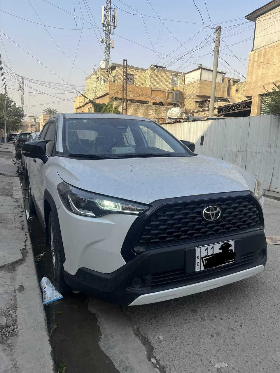 ً�ً
السلام عليكم

كورلا كروز 2025 هايبرد رقم بغداد ابسمي

السياره كفاله عامه ابدون اي ملاحظه مكفوله حتى من الشخط

ماشية ٥٠٠٠ 

مواصفاتهه . فتحه . بصمه 

بصمه بيبان . نظام ترحيب 

انظمه قياده . اشاير بالمري 

تبريد قطعتين . تحديد مسار 

مثبت سرعه. رادار امامي

وبقيه المواصفات المعروفه

السعر ١٧٨

وبيها مجال كلش بسيط

***********

مكاني بغداد
