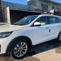 للبيع سورنتو 2018 شكل 2020 سياره مكفولة ماعده بارد بين الباب وجاملغ سو...