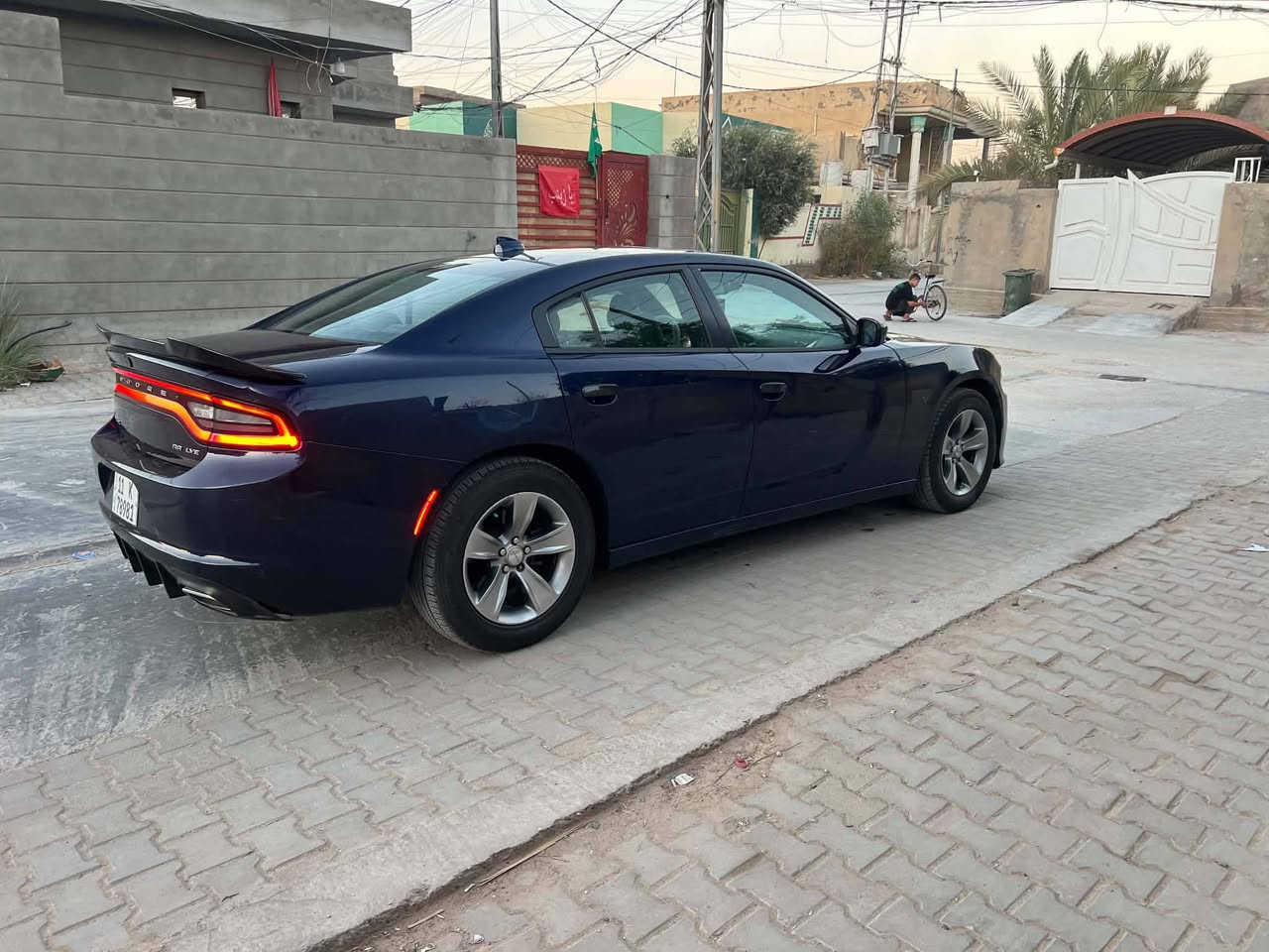 سلام عليكم للبيع جارجر مديل 16 معلايه 19فول مواصفات للاخير  رقم بغداد دولي سنويه لل 31 هزه ماساقطه تحويل ثاني يوم بيها بيبان ثنين مبدلات فقط بدون دواخل الباقي كله مكفول سعرها 135 وبيها شي بسيط الشراي يتصل وبي خير ويدلل ***********
