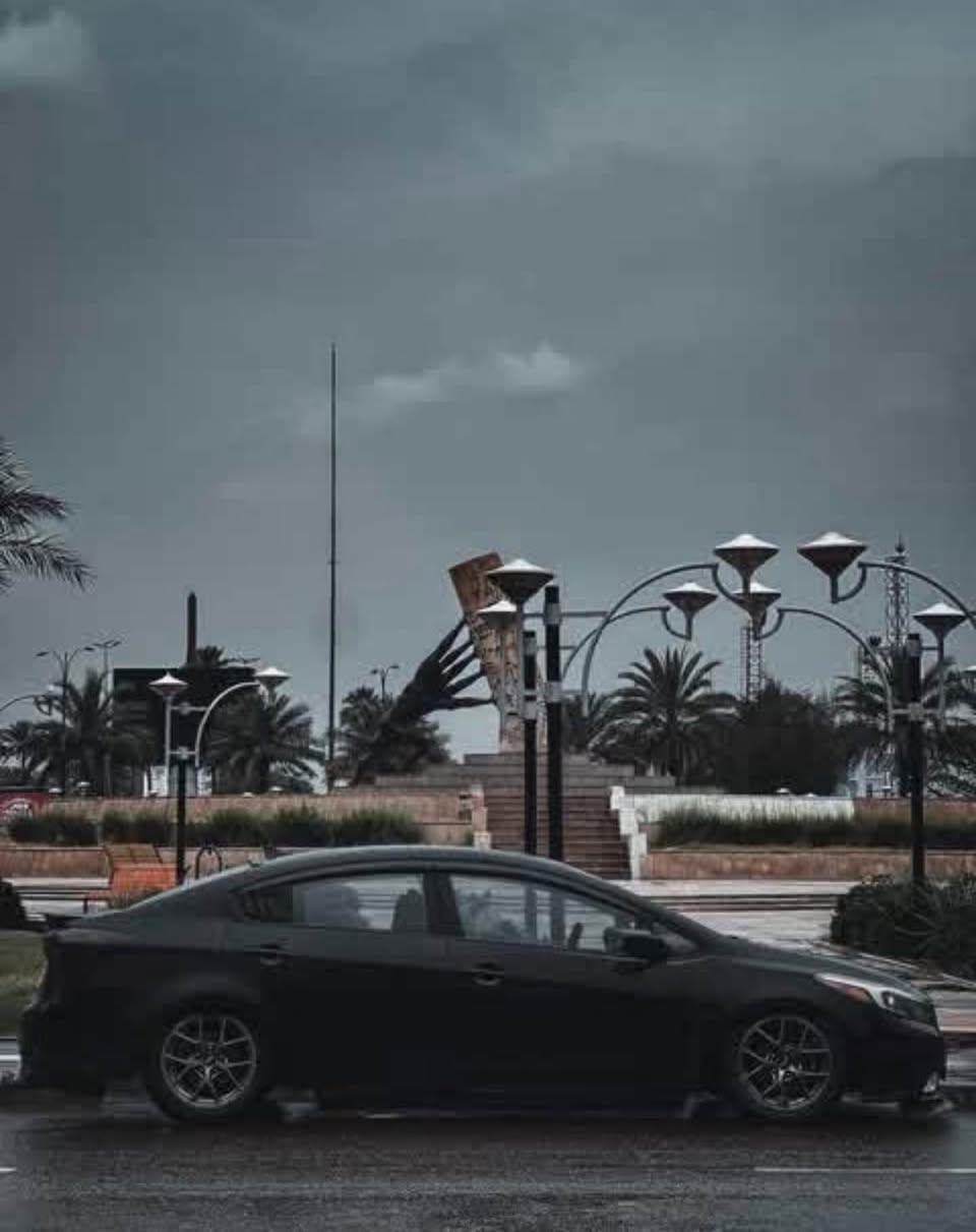 للبيع او مراوس 
كيا فورتي 2017 🤍، 
ماشيه : 95.500 م وقابل للزيادة 
كير  AT 🕹️
محرك : 2000 دوش المرغوب  💣
رقم بغداد الجديد ✅
دهن وفلاتر :: جدد وموجود ورقه ضمان الدهن ✅
قبل سبوع صبغت الدعاميات وبولشت السياره ✅
الصدر : قبل سبوع مبدل امامي خلفي ✅ 
بلكات نوزلات جدد بلكامل مع تنضف منضومه الاحتراق✅
فيت بم عبوه كامله جديده اصليه ✅
الاضافات : 
📌 كزوز رياضي بوابات ريموند + الدبات الاصليه موجوده 
📌 عدسات زنون نهار ب 250$ 
 📌 شوته رياضيه 
 📌 وياله BBS اصلي 
📌 كت كامل لحايه وزعانف 
📌سماعات السيارت كلهن مبدله بدمام  : 
2 جيبيل 
2 انفنتي 
 📌دهن الكير مبدله ميحتاج تصرف وتبدل 
(دهن وفلاتر جدد وموجوده ورقه التبديل ) 
تايرات : نص عمر ✅  
سياره كامله مكمل ميحتاج تصرف عليه 
الف دينار من كلشي ! 
كماليات او فلاتر ودهن او كهربائيات 
   (    السعر : 117  )
حادث السياره : 
بامريكا جاملغ وبنيد مبدلات صور الحادث موجوده 
بلعراق صفحه رش وبابين مبدلات نفس الون 
(بدون ايرباك ) سونار ماعندي تعال وافحص 
واقتنع واخذه سونار  
 كير محرك كفاله عامه ✅ 
‎                             :رقم الشاصي   (3KPFL4A73HE149395 )
ومبدل رواجز اصليه ( كلنه نعرف الفورتي رواجز ) 
والحمدالله دهن اصلي صافيه ترايك للبصره

كلشي مكتوب ميحتاج تخابرني وتسألني عن شي!
( وشبيه مابيه ) 
للأستفسار : *********** 📞
العنوان : السيدية 📍 بغداد, العراق
