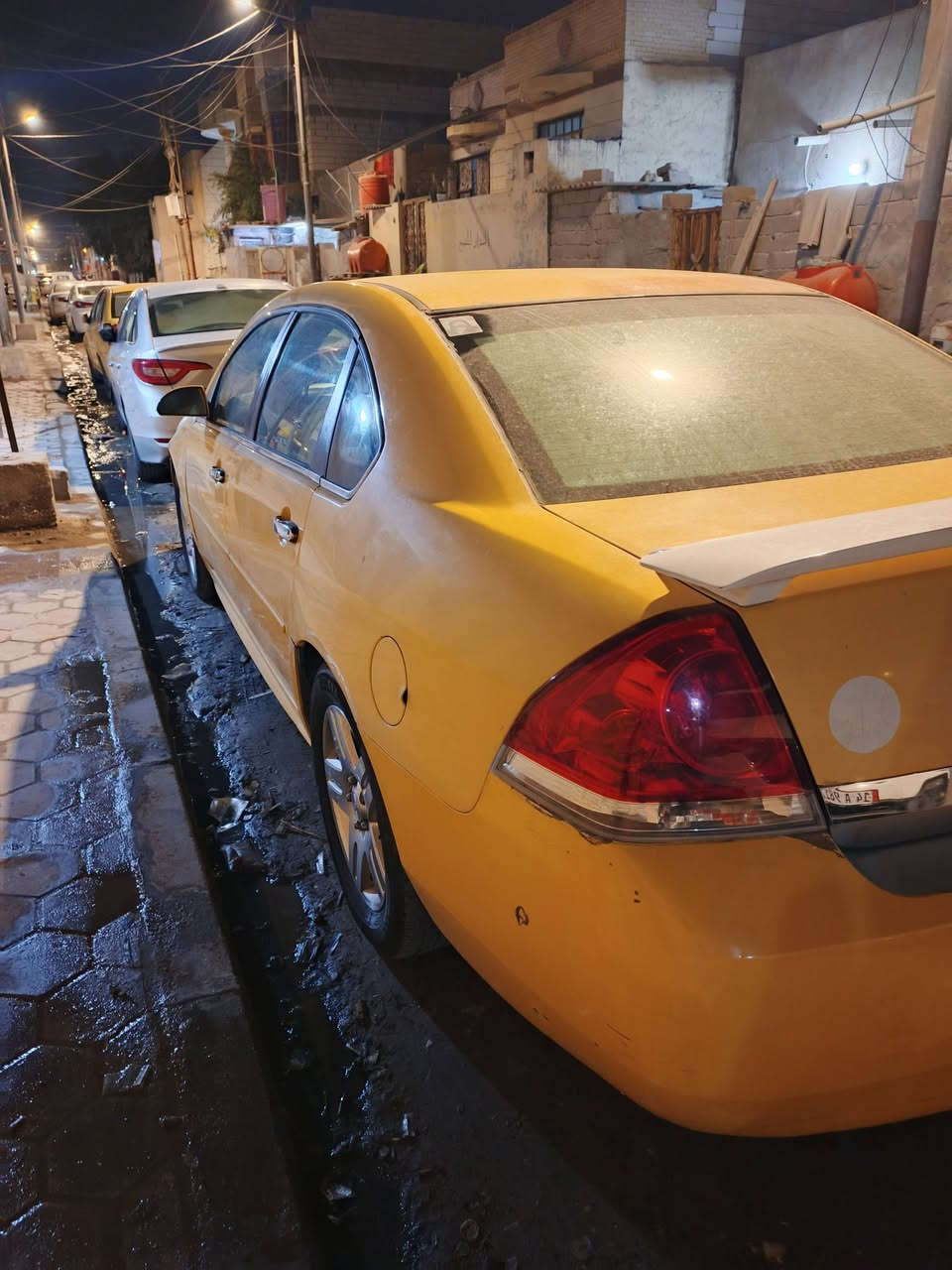 سلام عليكم امبالا لبيع
موديل 2011  السياره جاهزه بسمي تحويل ثاني يوم 
ضربه كليله جوه قبق البنزين القبق ما متثر 
رقم الهاتف *********** 
السعر 60
