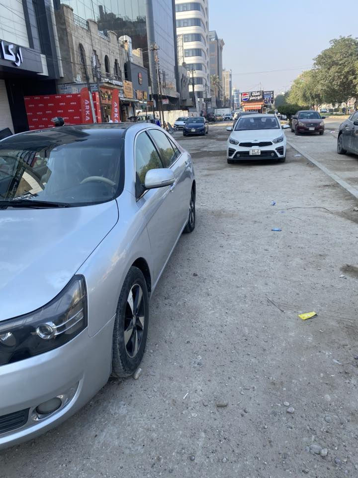 امكراند c8  الحجم الكبير 2013
محرك مسيوبيشي 
للبيع 
مواصفاتهه معروفه داخل نظيف سياره نظيفه جاهزه كير محرك تبريد  كله نظيف صدر امامي خلفي جديد تايرات جدد
السياره فقط بيهه جراد بسيط وصبغ قطعتين
سياره رقم بغداد مشروع وطني تحويل ثاني يوم
مكان بغداد
السعر 68 وبيها مجال
***********
