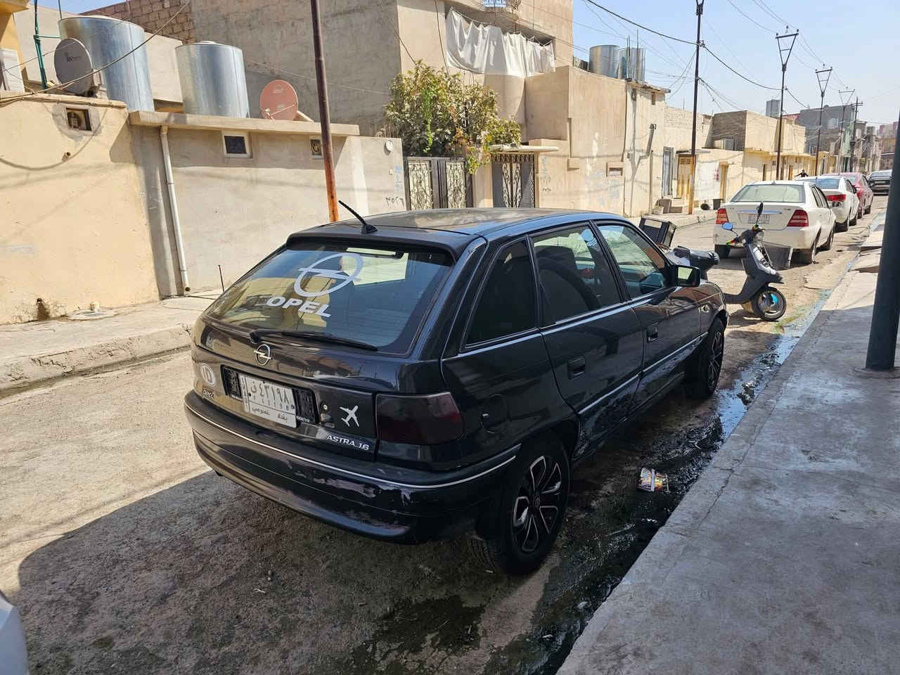 متاح استرا موديل ٩٣ محرك 16 تبريد  بدون صبغ دواير    ودوسات فقط ستيرن بور قفل مركزي تنته رقم بغداد مشروع وطني كاربون بانزين سنويه ٢٧ مكان السياره موصل 
شراي اتصل ***********
