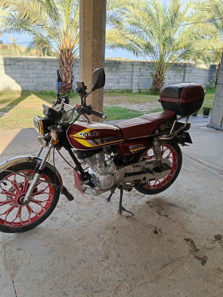 اسلام عليكم
دراجه للبيع مكان اللطيفيه
دراجة نضيفه محرك مامفتوح
موديل 24
وسعر 725 وبيه مجال 
اليحب يتصل 
***********
