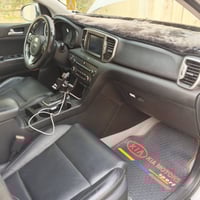 ‏اسلام عليكم سيارة سبورتج 17 أمريكي 2400  ‏سيارة بدون صبغ حادثه خشم ال...