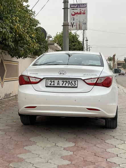 سلام عليكم 
هونداي سوناته 
موديل 2011
وارد خليجي 
بدون ضربه 
فقط عندك جاملغ الخلفي بي شبر صبغ فقط
سنويه وهزه جديد 
تخم تاير جديد
صدر امامي خافي جديد 
 رقم اسليمانيه
السعر 115وبي مجال بسيط
عنوان ديالئ خانقين 
للستفسار 
***********
