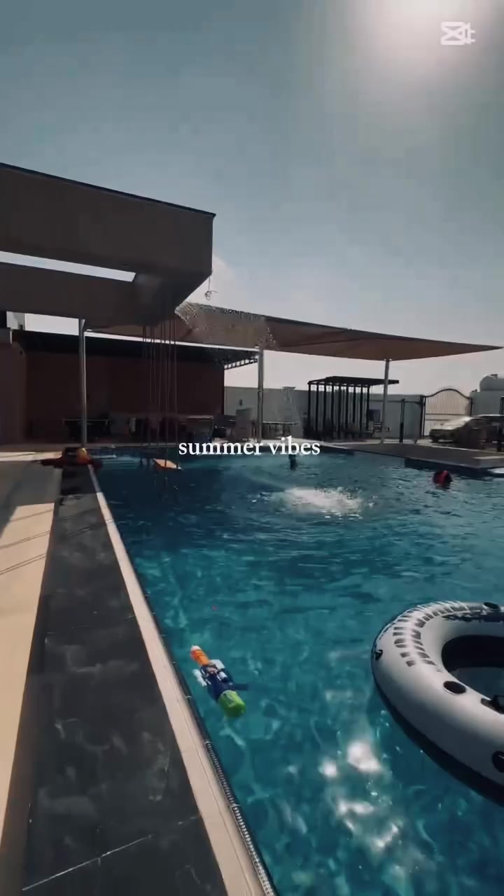 مرحبًا بك في #مزرعة_روما ✨
حيث تتحول عطلتك إلى تجربة لا تُنسى! ✨

استمتع بالمسبح الخارجي المبهر، بعدين جرب المسبح الداخلي الحار وخلي كل تعبك يروح 🔥

تحب التحدي؟ البليارد، الفيشة والمنضدة تنتظرك ويه أصحابك 🎱🃏🎲

🛏️ غرف نوم أنيقة ومريحة، مطابخ مجهزة، وحمامات فاخرة تجعل يومك مثالًا للكمال.
🍹 استرخِ، اضحك، استمتع بكل لحظة مع العائلة والأصدقاء في أجواء فاخرة ومميزة.

💫 لا تنتظر اجعل تجربة روما جزءًا من ذكرياتك الرائعة اليوم!
📲 احجز الآن ودع الفخامة والمتعة تلتقيان في مكان واحد
بغداد-المكاسب-قرب حي الجهاد
   ***********
