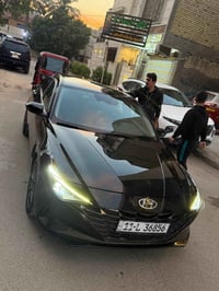 الانترا 2023 سيارة حادثها بابين جهة سايق بدون ايرباك سيارة جديدة بمعنى...