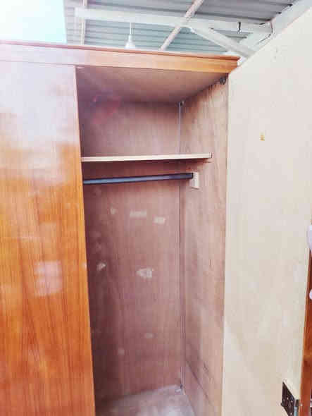 السلام عليكم✋
توفر لدينا من جديد كنتور 5ابواب ناصي شغل درجه اولى توصي 5ملم فول نظافه 💯💯الطول ٣ امتار
للاستفسار وتساب *********** مباشر ***********
ومستعدون لشراء الغرف النوم المستعمله و الكناتير
