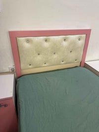 طقم غرفة بنات • نضيفه • أربيل